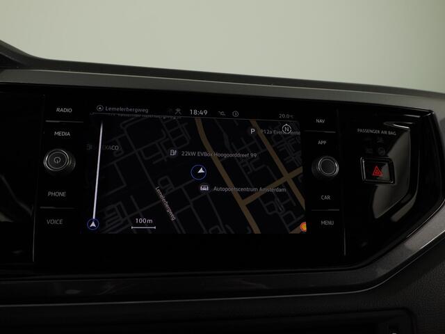 Volkswagen POLO 1.0 TSI Style 95 PK DSG Automaat | Navigatie via app | Parkeersensoren | Privacy glass |