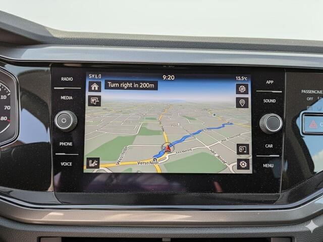 Volkswagen POLO 1.0 TSI Highline Automaat | Climatronic | Stoelverwarming | Parkeersensoren | Apple Carplay of Android Auto
