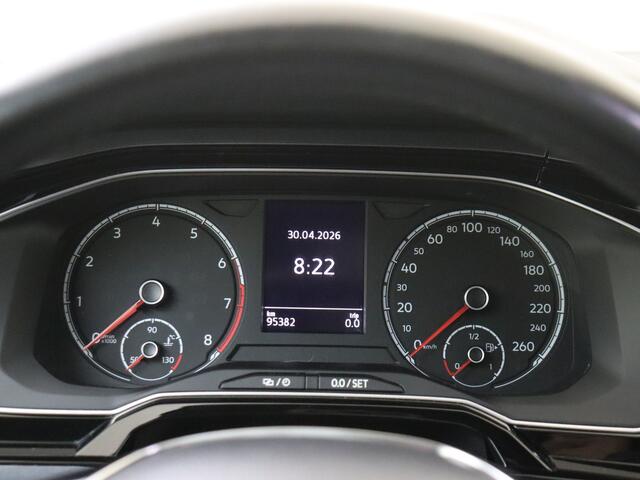 Volkswagen POLO 1.0 TSI Highline Business R AUTOMAAT // SCHUIFDAK!
