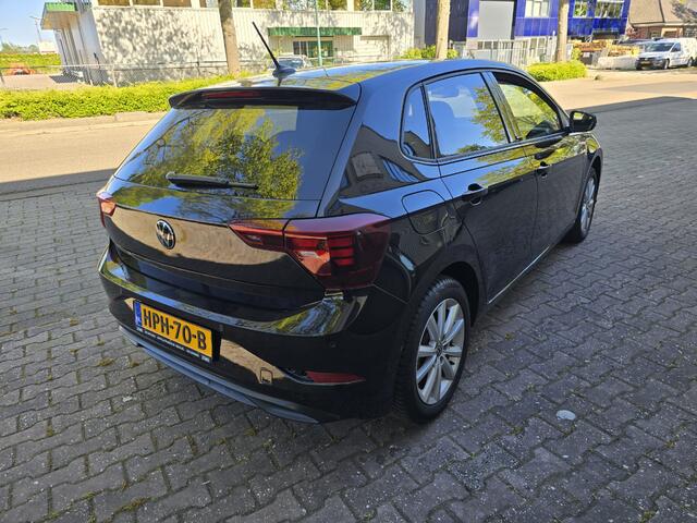 Volkswagen POLO POLO1.0TSI Business DSG LED