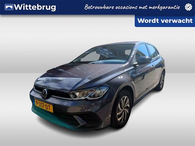 Volkswagen POLO 1.0 TSI Go / App connect / Parkeersensoren V+A / Lichtmetaal 15 inch /
