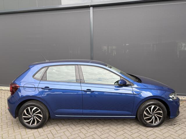 Volkswagen POLO 1.0 TSI Life Airco - Apple carplay - Navigatie - Cruise control - Bluetooth - Licht metalen velgen 15 inch - Led verlichting - Elektrische ramen - Radio - Start/stop systeem - Stuur l