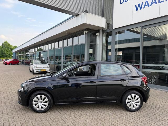 Volkswagen POLO 1.0 MPI NAVI AIRCO PDC CRUISE CONTROL