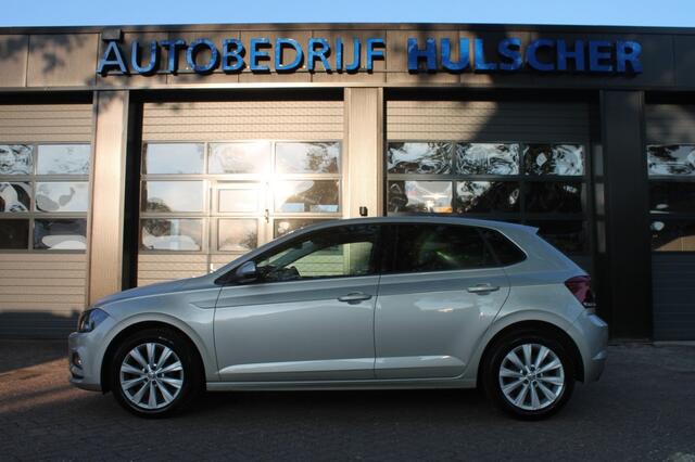 Volkswagen POLO 1.0 TSI HIGHLINE Camera / parkeer sensoren v en a / cruise control **Nl-Auto**