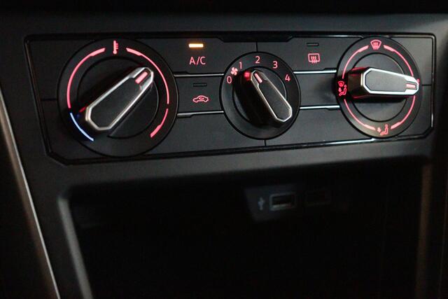 Volkswagen POLO 1.0 TSI Comfortline | NAVI / APPCONNECT | AIRCO | ADAP CRUISE | START / STOP | LED-DAGRIJ |