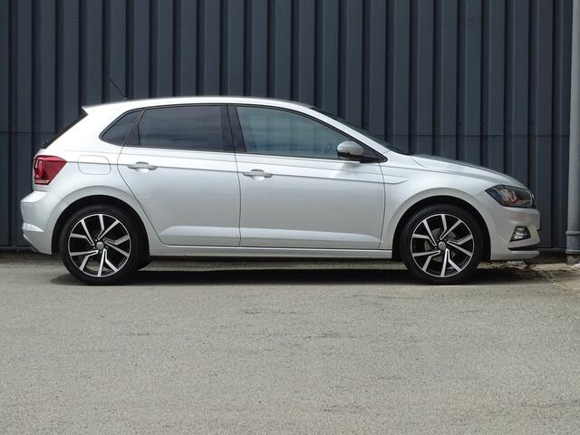 Volkswagen POLO 1.0 MPI Comfortline | 17" | Apple Carplay/Android Auto