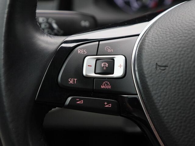 Volkswagen POLO 1.0 TSi Beats | Airco | Adaptive Cruise | Navigatie | Privacy Glass | Beats Audio | 17 Inch | 49.929 Km !!