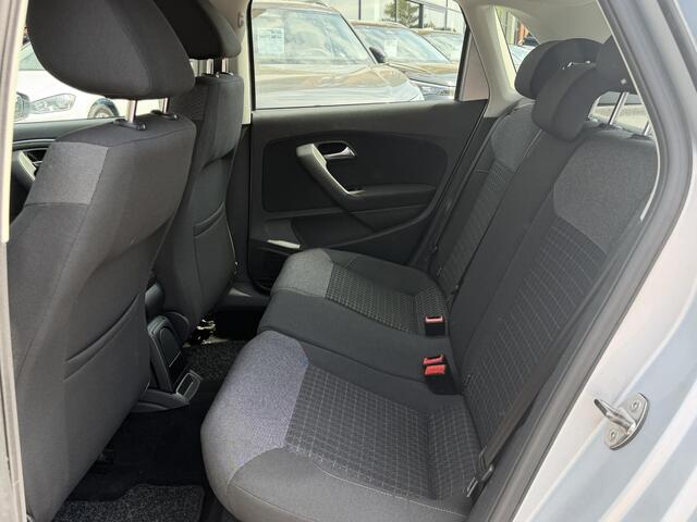 Volkswagen POLO 1.2 TSI Comfortline Navigatie | Apple Carplay | Bluetooth