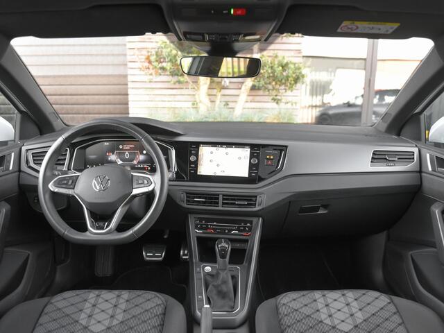 Volkswagen POLO 1.0 TSI R-Line Navi Pano IQ Camera Keyless ACC