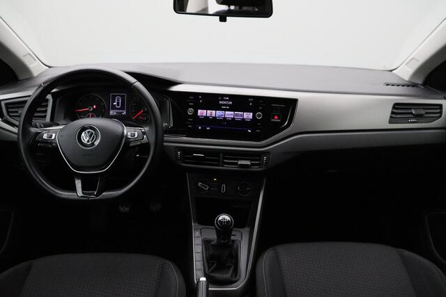 Volkswagen POLO 1.0 TSI Comfortline 2018 NAP | Carplay | Navigatie | Airco | Cruise control | Lichtmetaal | Goed onderhouden |