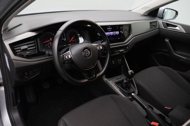 Volkswagen POLO 1.0 TSI Comfortline 2018 NAP | Carplay | Navigatie | Airco | Cruise control | Lichtmetaal | Goed onderhouden |