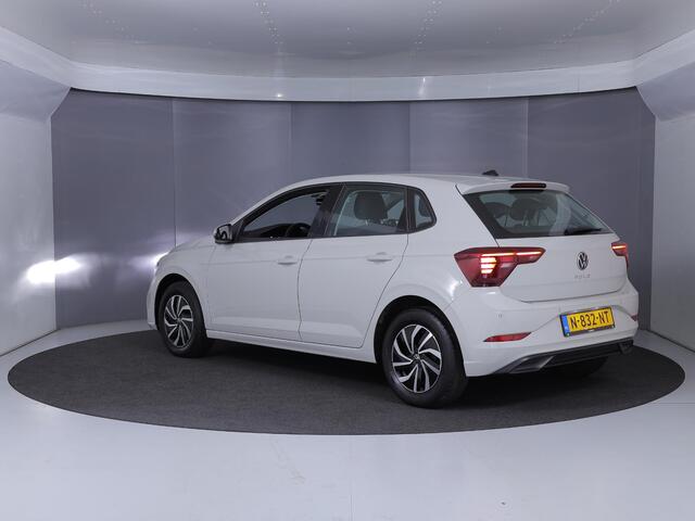Volkswagen POLO 1.0 TSI Life 95 PK | Parkeersensoren | Apple carplay | Airco |
