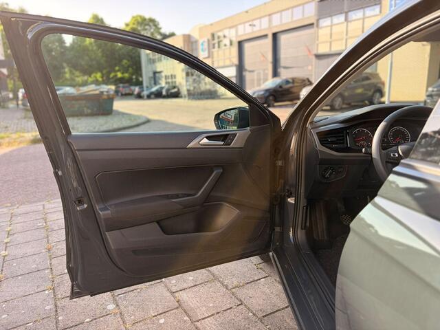 Volkswagen POLO 1.0 TSI Comfortline Business Adaptive cruise/Airco/Groot multimedia scherm