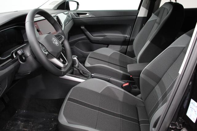 Volkswagen POLO 1.0 TSI DSG Style Navigatie Apple Carplay/Android Auto Climate Control Led Lichtmetalen Velgen Extra getint glas