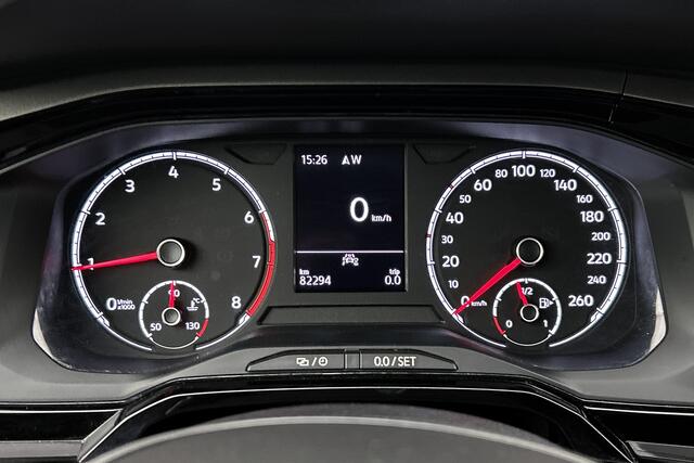 Volkswagen POLO 1.0 TSI Comfortline | Camera | Adaptieve cruise control | Apple Carplay | Climate control
