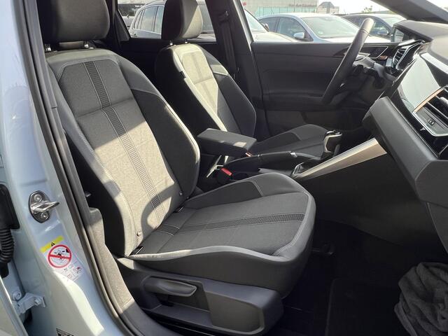 Volkswagen POLO 1.0 TSI 95pk DSG Edition 50 Panoramadak / Demonstratieauto