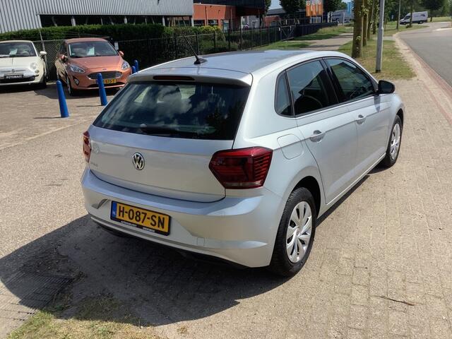 Volkswagen POLO 1.0 TSI COMF.L. BUS.