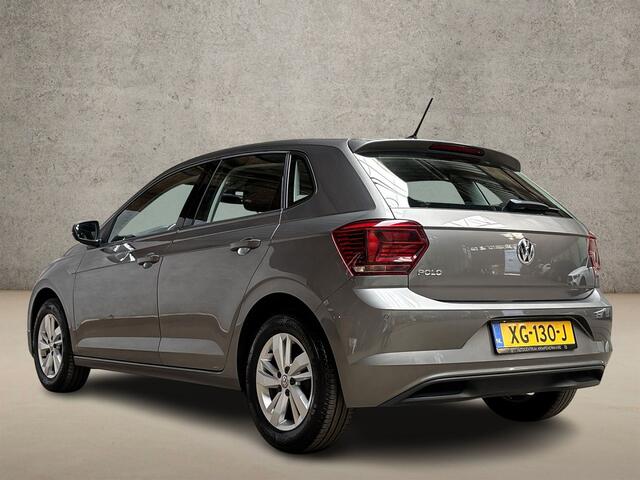 Volkswagen POLO 1.0 TSI Sportline (APPLE CARPLAY, GROOT NAVI, CLIMATE, STOELVERWARMING, SPORTSTOELEN, CRUISE, PARKEERSENSOREN, LM VELGEN, NIEUWE APK, NIEUWSTAAT)