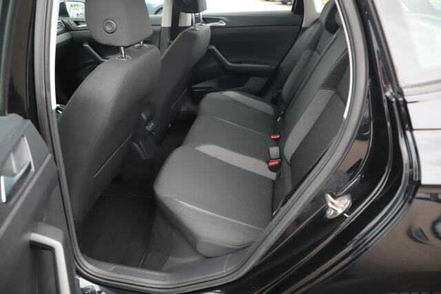 Volkswagen POLO 1.0 TSI Life Business 95PK Virtual Plus Navigatie Achteruitrijcamera Stoelverwarming Adaptive Cruise Clima 15 inch LMV Carplay Android