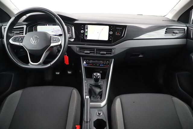 Volkswagen POLO 1.0 TSI Life Business 95PK Virtual Plus Navigatie Achteruitrijcamera Stoelverwarming Adaptive Cruise Clima 15 inch LMV Carplay Android
