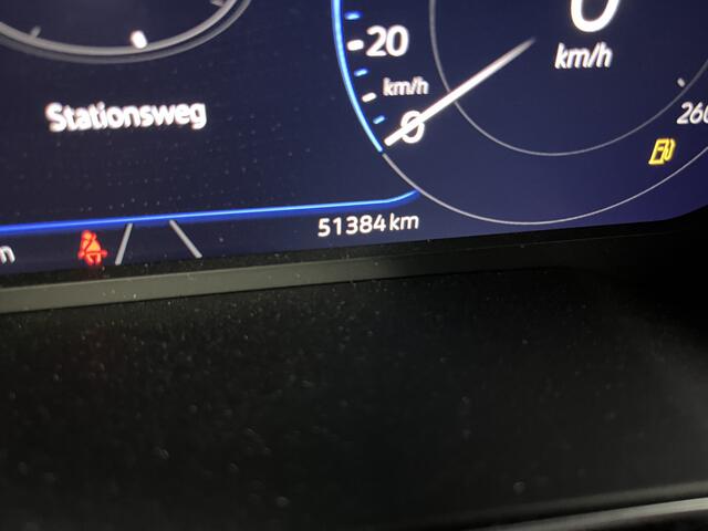 Volkswagen POLO 1.0 TSI R-Line / ADAPTIVE CRUISE/ IQ.LIGHT/ 17'' LMV/ CAMERA/ APP-CONNECT/ STOELVERWARMING/ DIGITAL DASH/ NAVI/ DAB/ CLIMA
