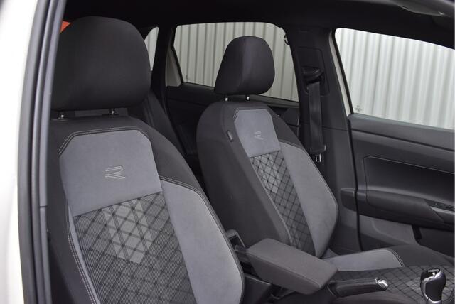 Volkswagen POLO 1.0 TSI R-Line Panorama, Virtual cockpit, Beats, Adaptive cruise, Camera, IQ light, Stoelverwarming, NAP