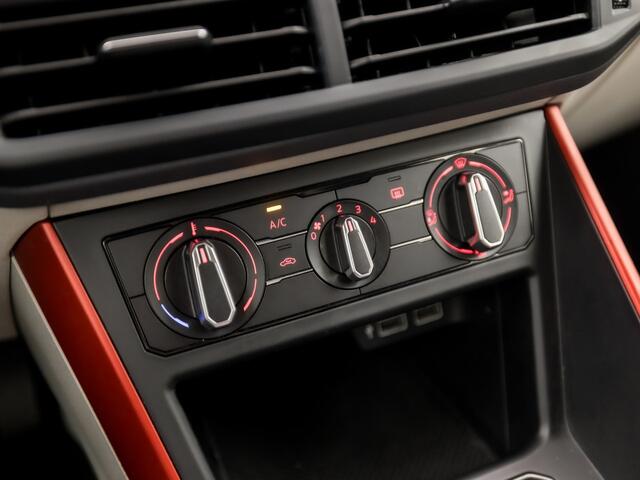 Volkswagen POLO 1.0 TSI Beats (VIRTUAL COCKPIT, 1e EIGENAAR, APPLE CARPLAY, GROOT NAVI, PARKEERSENSOREN, SPORTSTOELEN, BEATS AUDIO, GETINT GLAS, ADAPTIVE CRUISE, NIEUWSTAAT)