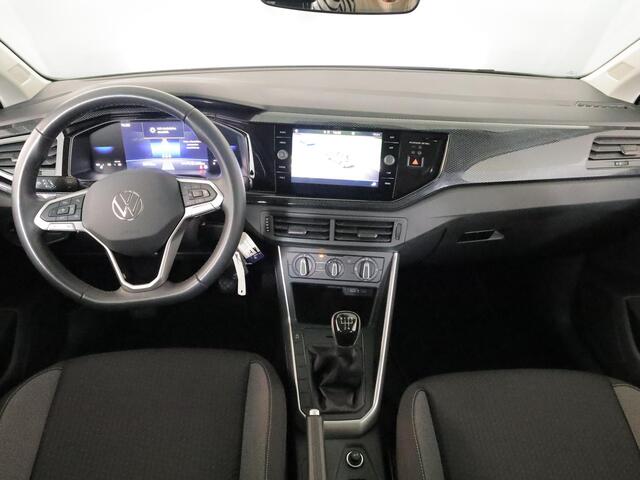 Volkswagen POLO 1.0 TSI Life Edition 95 pk | Verlengde garantie | Navigatie | Parkeersensoren achter | Achteruitrijcamera | LED koplampen |