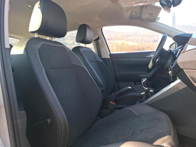 Volkswagen POLO 1.0 TSI Style - Climate control - Stoelverw. - Navi - CarPlay