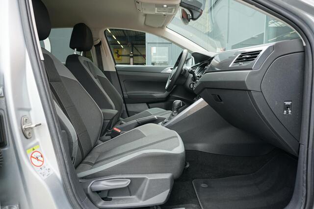 Volkswagen POLO 1.0 TSI Highline DSG + NAVI / STOELVERWARMING / ACC