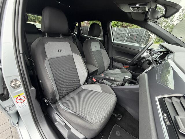 Volkswagen POLO 1.0 TSI DSG R-Line Highline | Virtual Cockpit | Apple CarPlay | Camera