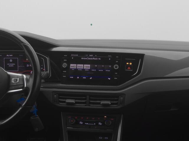 Volkswagen POLO 1.0 TSI DSG-7 Highline Business R | ADAPTIVE | CARPLAY