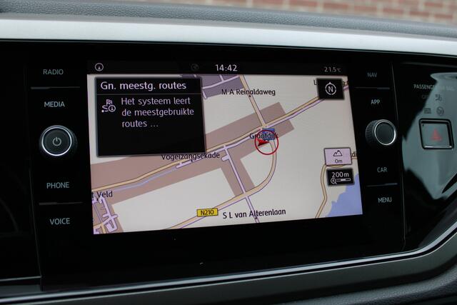 Volkswagen POLO 1.0 TSI Comfortline Business |17-INCH|CAMERA|CRUISE|CARPLAY|