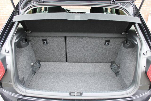 Volkswagen POLO 1.0 TSI Comfortline Business |17-INCH|CAMERA|CRUISE|CARPLAY|