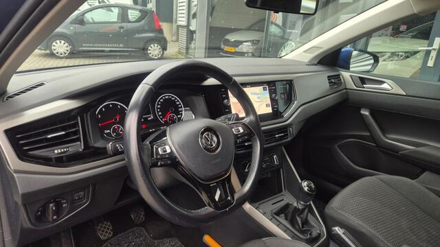 Volkswagen POLO 1.0i TSI 95PK AIRCO NAVI 4 EL RAMEN CENTR VERGR AFS EL SPIEGELS NAP