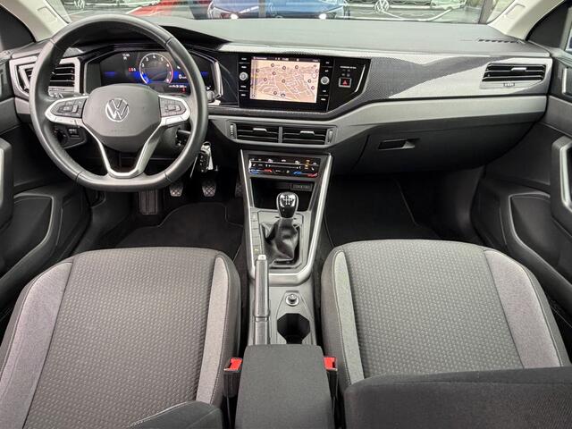 Volkswagen POLO 1.0 TSI Life | Climate | 4-Season | Stoelverwarming | Carplay | Navi | Extra getint glas | Rijklaar incl. garantie