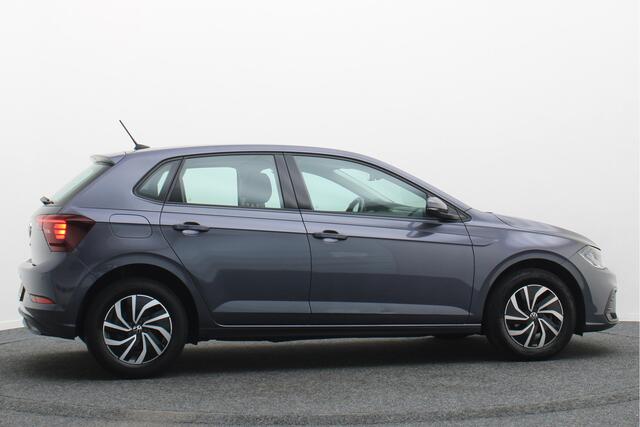 Volkswagen POLO 1.0 TSI Life LED, Virtual Cockpit, ACC, Apple Carplay, PDC, 15"