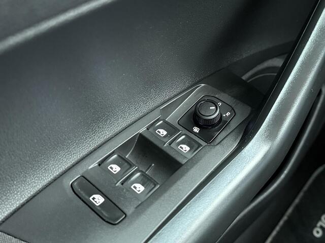 Volkswagen POLO 1.0 TSI Life | 95 PK | Adaptive cruise control | Parkeersensoren | Navigatiesysteem |