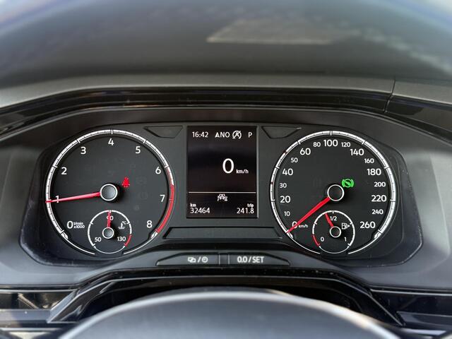 Volkswagen POLO 1.0 TSI Comfortline | Carplay | Airco | Parkeersensoren | Navigatie |