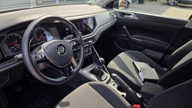Volkswagen POLO 1.0 TSI Comfortline | NAVIGATIE | CRUISE CONTROL | PDC V+A | WINTERPAKKET