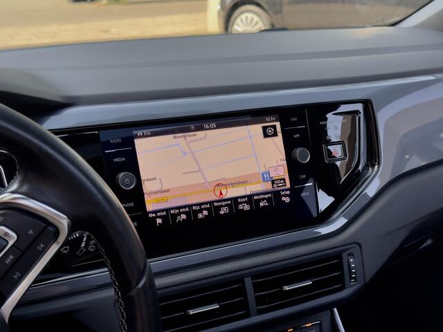 Volkswagen POLO 1.5 TSI AUT7 R-LINE HIGHLINE PANODAK NAVI CAMERA DIGI-DASH APPLE-CARPLAY LED LMV PDC