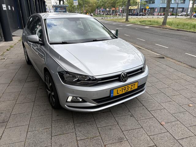 Volkswagen POLO 1.0 TSI Comfortline NIEUWE BANDEN EN VELGEN !!!