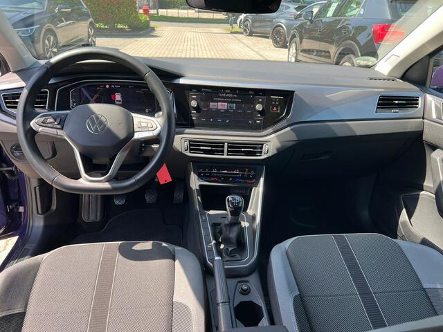 Volkswagen POLO 1.0 TSI IQ Light, virtual cockpit, cruise, navi, stoelverw