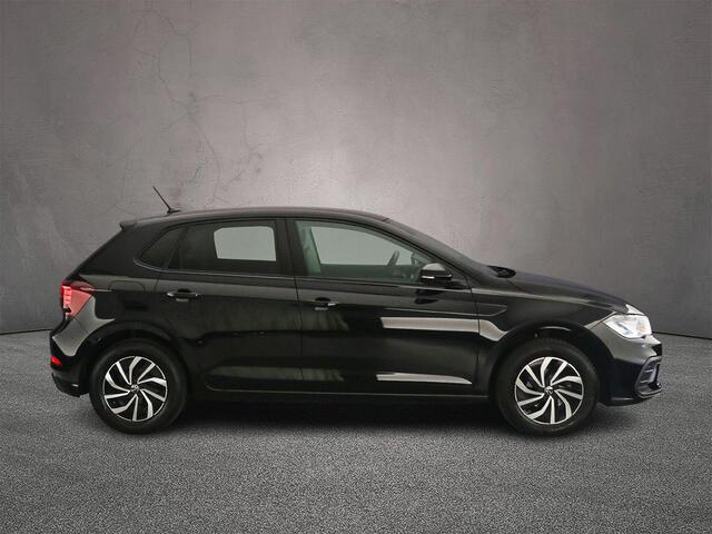 Volkswagen POLO Life Edition 1.0 TSI 95pk Adaptive cruise control, LED koplampen, Achteruitrijcamera, DAB, Radio, Parkeersensor achter, App connect, Airco, Bluetooth