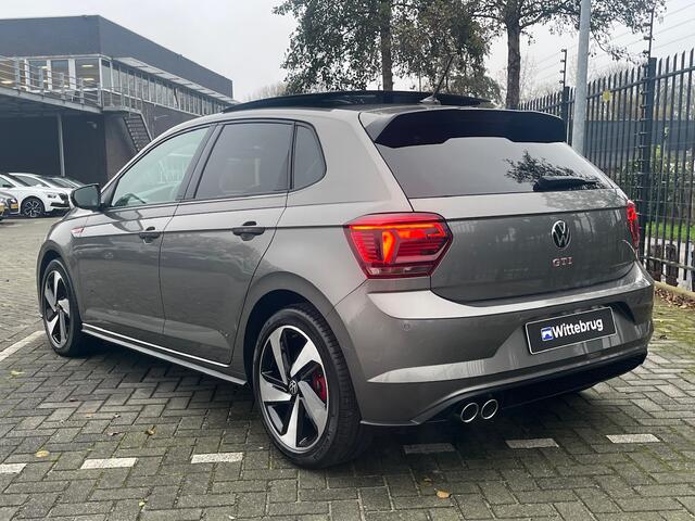 Volkswagen POLO 2.0 TSI GTI 207pk / Panorama dak / Full Led / 17 Inch / Virtual Cockpit / Camera / Climate control / Adaptive Cruise / 17''LMV