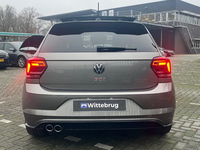 Volkswagen POLO 2.0 TSI GTI 207pk / Panorama dak / Full Led / 17 Inch / Virtual Cockpit / Camera / Climate control / Adaptive Cruise / 17''LMV