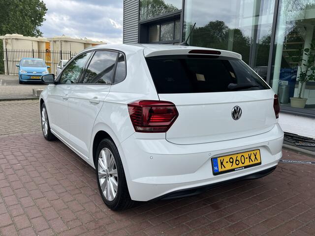 Volkswagen POLO 1.0 TSI 95pk Highline / Virtual Cockpit / Navigatie / Parkeersensoren V+A / 16'' LMV