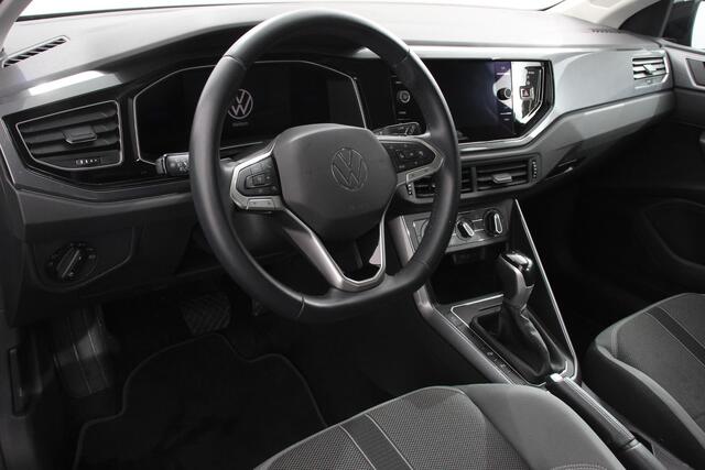 Volkswagen POLO 1.0 TSI 95pk DSG Style Navigatie Apple Carplay/Android Auto Parkeersensoren Park Assist Adaptieve Cruise Control Stoelverwarming Airco Digitale cockpit