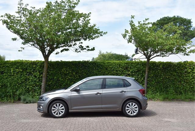 Volkswagen POLO 1.0 TSI DSG IQdrive Navi Carplay NAP 1e eigenaar Topstaat!