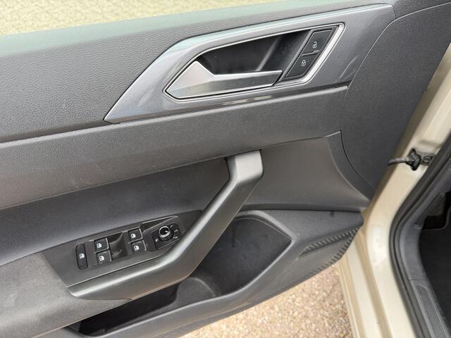 Volkswagen POLO 1.0 TSI Highline Carplay/Clima/ACC/Camera/LED/Navi